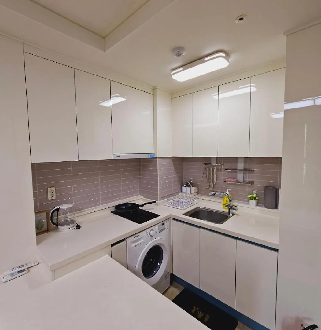 Bucheon Sinjung-Dong Station High Floor View Lovely House 0*,  South Korea