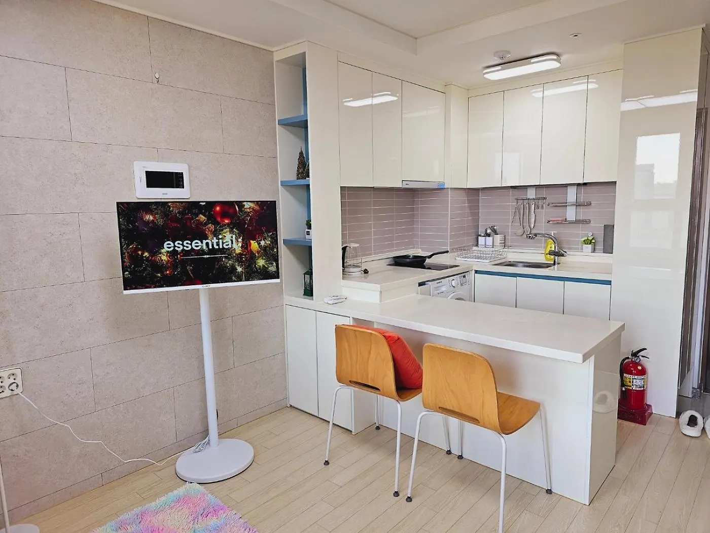 Apartment Bucheon Sinjung-Dong Station High Floor View Lovely House