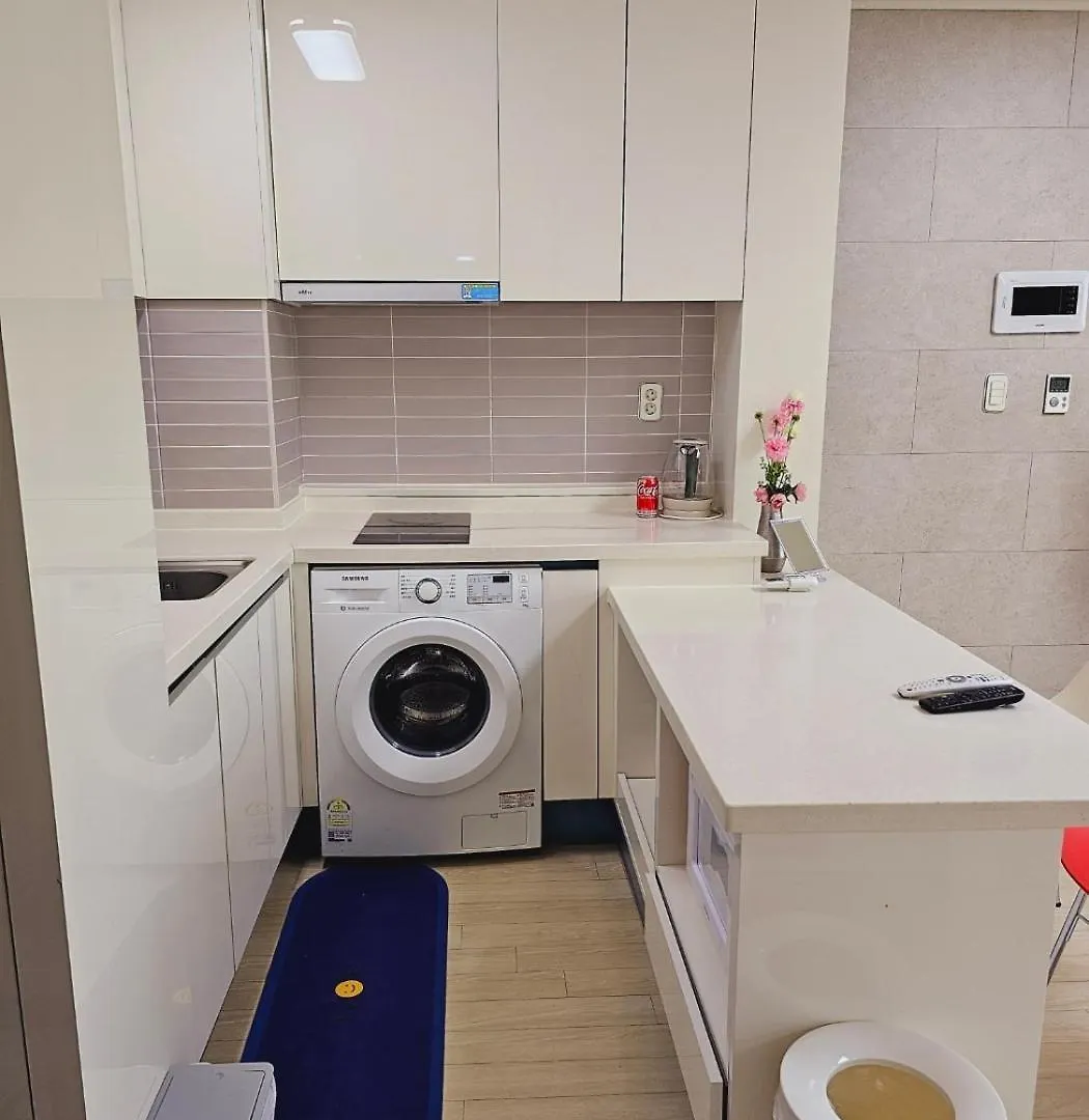Bucheon Sinjung-Dong Station High Floor View Lovely House 0*,  South Korea